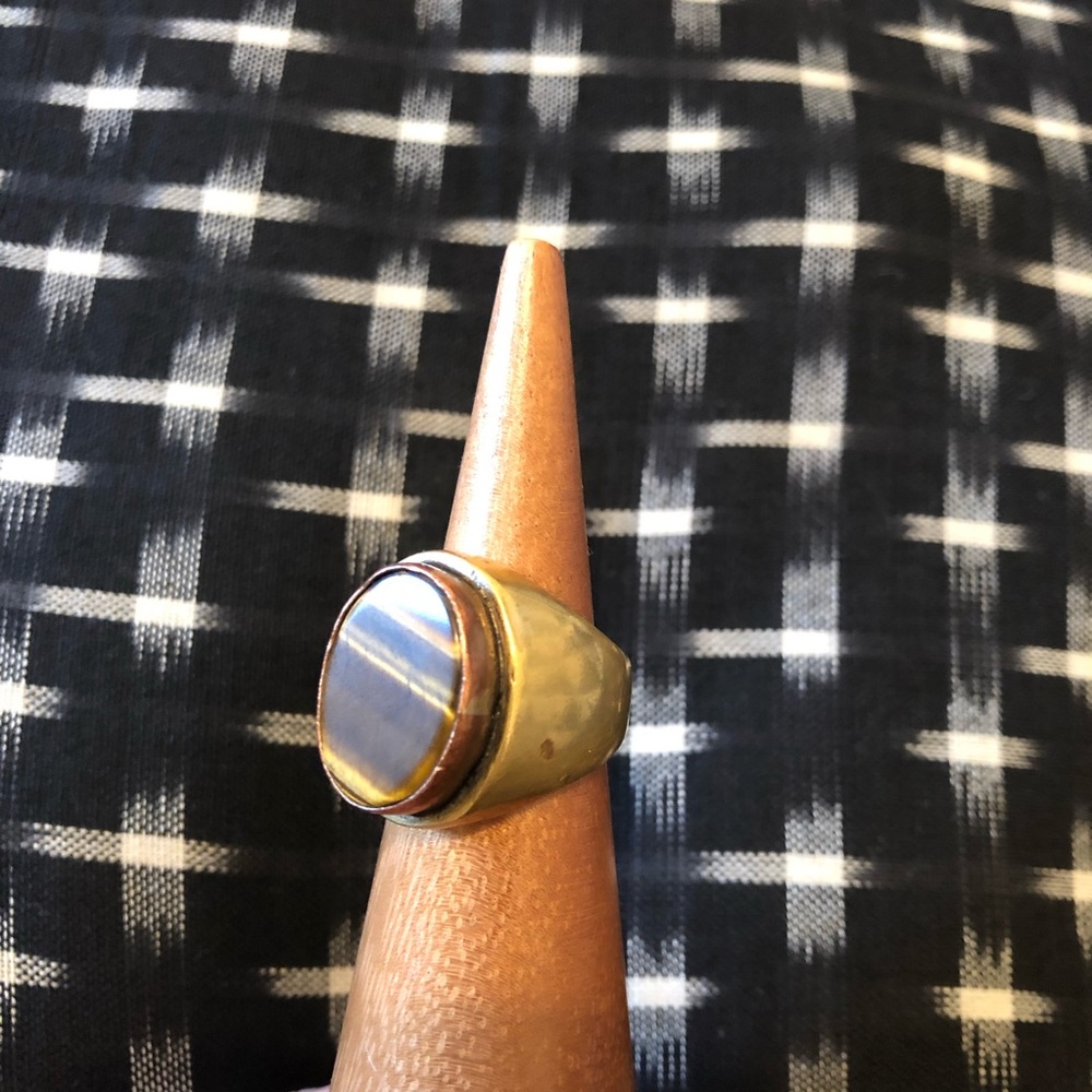 Cat’s Eye Ring Mango